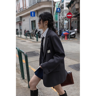 觅定灰色西装外套女小个子学院风早春休闲黑色设计感小众韩版西服
