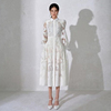 越南小众设计蕾丝刺绣镂空收腰礼服连衣裙名媛，气质泡泡袖白色长裙