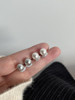 精致微镶锆石银灰澳白色施家珍珠，耳钉通体纯银强光气质百搭耳钉