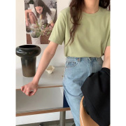 春夏2023年圆领短袖t恤女韩版休闲宽松纯棉，常规针织上衣女款