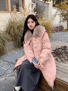 加肥加大码羽绒服女200斤胖mm韩版中长款大毛领外套洋气设计