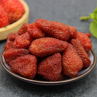 草莓干果脯500草莓果肉，鲜嫩水果干酸甜可口办公室杭州特产零食