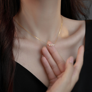 S925纯银豌豆珍珠项链轻奢小众高级感气质锁骨链女生2024