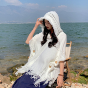 白色民族风针织衫，连帽斗篷宽松镂空流苏，披肩女士夏季海边旅游外搭