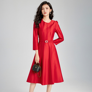 裙子女秋冬季2023女装，高端大牌奢华气质，长袖红色连衣裙礼服裙