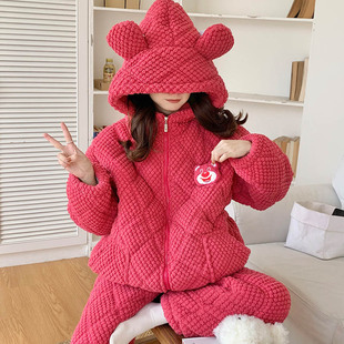 睡衣女冬季三层夹棉加绒加厚卡通，草莓熊珊瑚(熊珊瑚)绒连帽超厚家居服套装