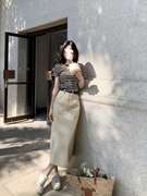 夏季港味韩系条纹短袖，t恤女+中长款显瘦高腰半身裙时尚两件套