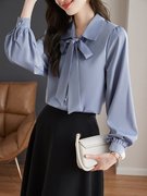 蓝色蝴蝶结衬衣女设计感小众，长袖缎面垂感气质职场轻熟风复试衬衫