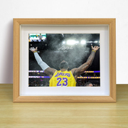 湖人骑士JAMES勒布朗詹姆斯实木相框摆台NBA球星海报照片装饰挂画