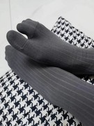 23马吉拉条纹分趾袜短袜二指潮网红中筒日系黑白色灰纯分趾袜