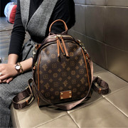 香港品牌背包女2024秋季流行真皮双肩包大容量多用旅行包时尚书包