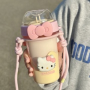 可爱hellokitty分仓水杯夏季女生高颜值学生上学专用吸管杯子便携