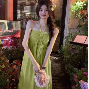 纯欲风辣妹设计感超仙抹胸挂脖绿色吊带连衣裙海边度假氛围感长裙