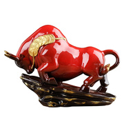 雕塑红色陶瓷牛摆件物客厅装饰品中式工艺品