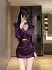 大码性感v领紫色缎面长袖连衣裙，女设计感小众镂空辣妹包臀短裙子