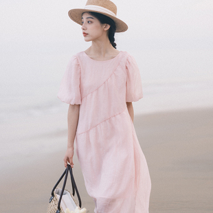 粉色连衣裙法式气质甜美性感露背短袖，裙夏季温柔小众韩版中长裙