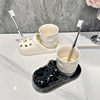 家用漱口杯浴室卫生间高颜值刷牙杯北欧网红洞洞鞋情侣洗漱杯子