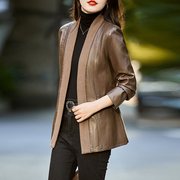 皮衣2023秋季短款流行女士，时尚设计感收腰，秋装皮夹克外套上衣