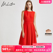 M.hiti无袖连衣裙H3L097I锡瑅2022秋季红色圆领不规则摆长裙