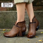 相伴羊皮短靴女民族风春秋，单靴复古软底，冬季靴子设计原创真皮女靴
