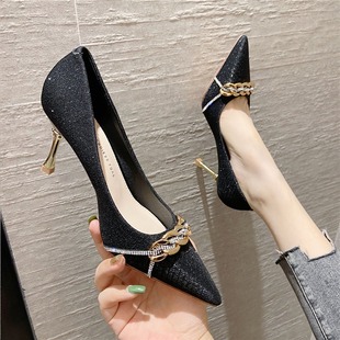 6cm法式高跟鞋女2024细跟设计感小众黑色鞋子，秋冬季尖头单鞋
