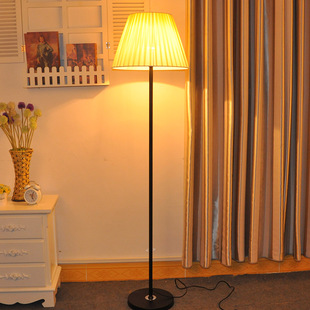 简约温馨落地客厅卧室书房创意网红智能遥控调光护眼LED立式台灯