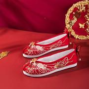2021日常低帮布鞋平跟圆头，红色花朵汉服鞋秋季女款后系带女婚鞋