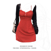 大码胖妹妹纯欲风法式红色，波点收腰吊带，连衣裙+薄款防晒开衫套装