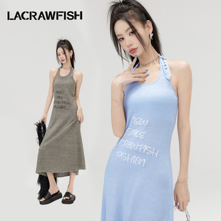 lacrawfish纯欲风字母针织弹力，垂感露背可调节挂脖吊带连衣裙女