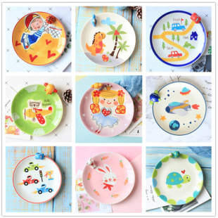 泰国进口卡通儿童陶瓷餐具，可爱盘子早餐，平盘家用餐具圆形创意菜盘