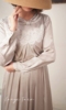 兰奕屋语原创设计灰色钻饰领扣，蕾丝连衣裙醋酸，文艺复古套头长袖
