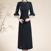 黑色蕾丝拼接旗袍长款2023秋日常复古喇叭袖，改良版年轻五分袖