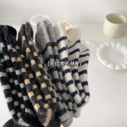 加厚兔羊毛袜子女ins潮秋冬季保暖韩版日系条纹毛绒中筒袜堆堆袜