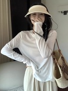 白色冰丝防晒罩衫女夏装，薄款洋气减龄设计感宽松圆领长袖面膜t恤