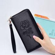 韩版2022手拿钱包女式长款拉链多功能，百搭皮夹大容量手机钱。