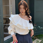 韩国chic夏季法式复古不规则斜肩拼接双层荷叶边宽松长袖衬衫上衣