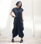 姜欢设计夏款纯麻黑色朋克小众化凹造型解构设计气质连衣裙 亦非