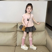 女童套装2024夏季韩版卡通小兔无袖背心T恤+灰色裙裤两件套