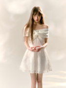 RECIT原创设计 白色针织一字肩纽结拼接亮片温柔风连衣裙女夏季