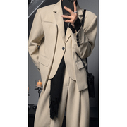 龙叨叨 高级感不规则假两件设计款西装套装 痞帅潮流西服休闲长裤