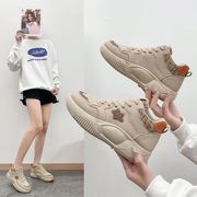 豆豆新中式搭配小白鞋老北京女生品牌春季平底鞋粗跟法式