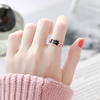 日韩版个性钛钢镀18k玫瑰金戒指女士黑色复古食指环戒子潮配饰品