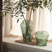 碧潭玻璃花瓶绿色不规则身形皱纹创意装饰摆件客厅餐桌插花花器