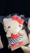 2017年Hello kitty run 限定 別針 吊飾娃娃 限量 絕版公仔挂件