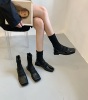 2023秋季针织弹力袜子靴，拼接平底短靴，漆皮方头平跟女鞋毛线靴