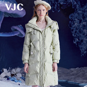 VJC/威杰思2023秋冬女装浅绿色中长款羽绒服气质条纹封腰外套