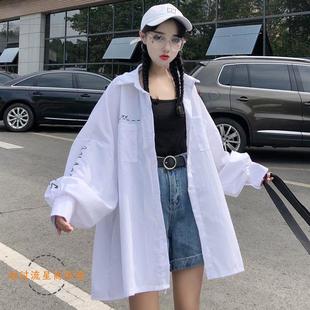 秋季韩版港风白色衬衫设计感小众宽松复古长袖，衬衣外套女学生上衣