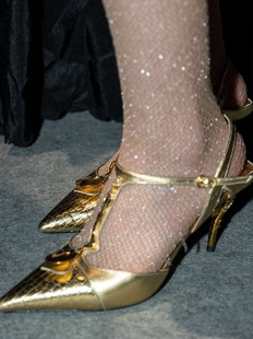 a.b.poétique艺术手工鞋履丰盛之勺尖头细跟单鞋，女高跟凉鞋时尚