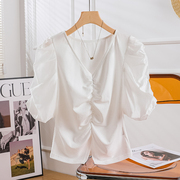白色v领短袖t恤女小个子，短款抽褶针织，雪纺衫修身上衣套头小衫