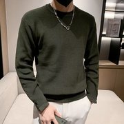 毛衣男秋冬款圆领，纯色韩版修身线衣墨绿色套头，打底保暖针织衫外套